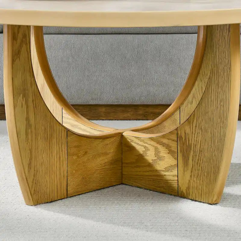 Table basse ronde en bois pour le salon